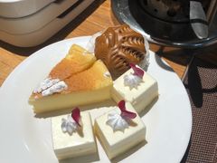 -领鲜活海鲜榴莲自助火锅(东门店)