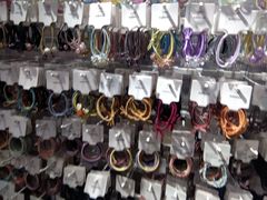 -名创优品(广东省广州琶洲保利广场店)