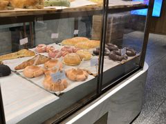 面包甜点陈列柜-奈雪的茶(湖滨银泰in77C区PRO店)