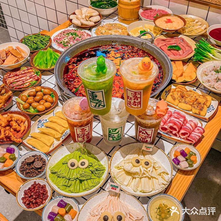 这是什么神仙重庆火锅🔥小怪兽绵绵冰萌炸了
