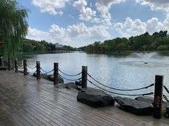 -上海怡沁园度假酒店