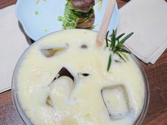 -Metal hands·铁手咖啡