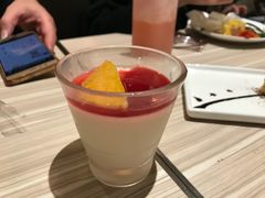 手作意式酸奶奶冻-必胜客(省府店)