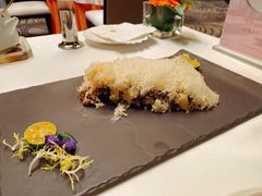银丝香酥牛小排-东海朗廷酒店-唐阁T’ANG COURT 中餐厅