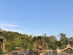 -茅山东方盐湖城景区