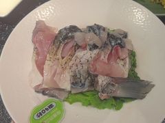 -得意咚瓜·顺德鱼生·冬瓜火锅(深圳首店)