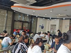 -李先生牛肉面大王(北京站售票厅餐厅)