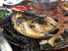 -御霞苑泥烩鸡休闲农庄