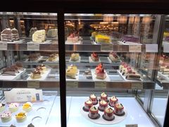 面包甜点陈列柜-多乐之日(富力城店)
