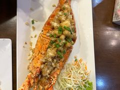 -两兄弟Song Pee Nong(2号店)