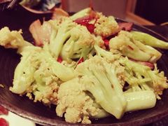 -万重锦·人文川菜馆(骡马市店)