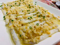 蒜蓉粉丝蒸沙虫-万家海鲜饭店