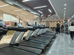 -美航国际健身(北京华联店)