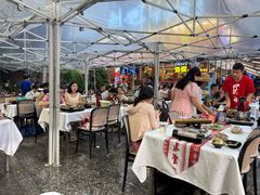-刘姐啤酒鱼民族演艺餐厅(西街总店)