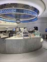 -MINI MARS 移动的空间站乐园·餐饮·派对(浦东金桥店)