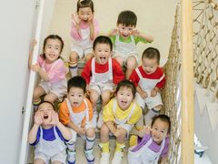 -绿城奇妙园双语日托(华茂悦峰园区)