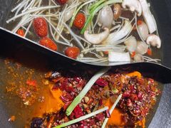 -萍姐火锅·公路夜市(武汉首店)