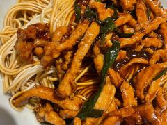 肉丝葱油拌面-君东记本帮面馆(天钥桥路店)