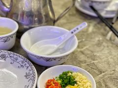 -四川小胡子海鲜(丁村万人海鲜广场店)