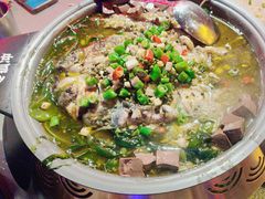 -令狐冲·炭烤活鱼(宝龙店)