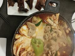 湘味肥肠火锅-湘肠香火锅店(团结湖店)