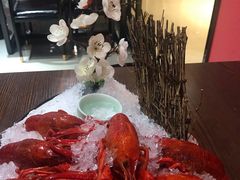 -虾弄弄海派小龙虾·牛羊蝎子火锅