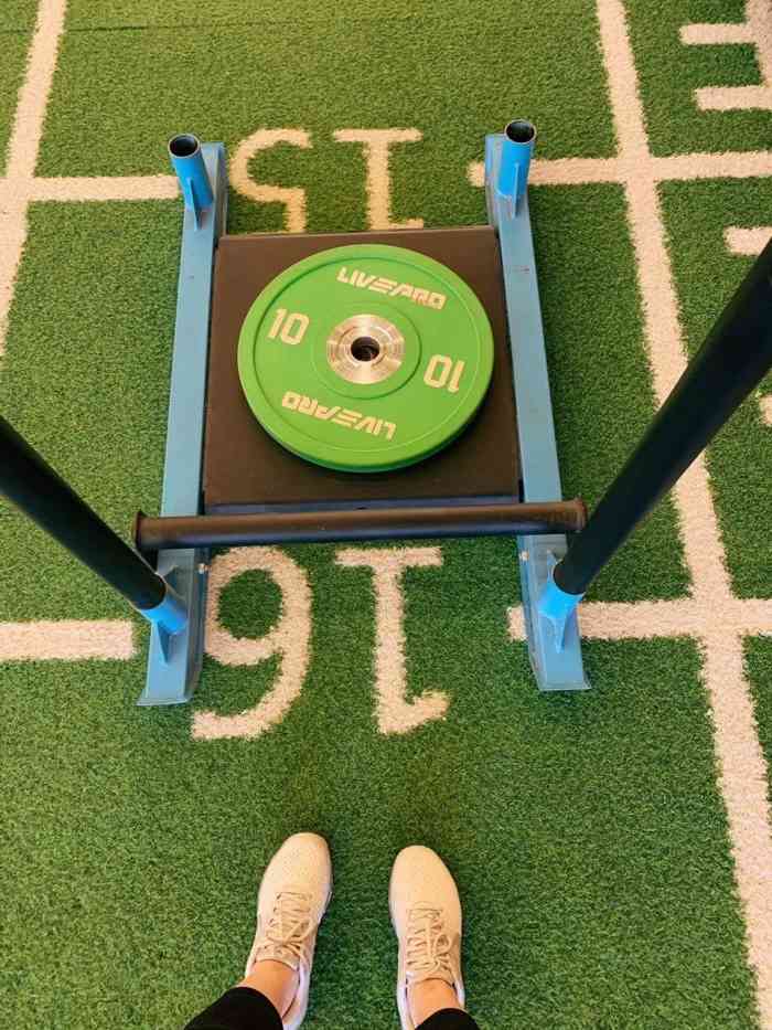 伯尼健身游泳(晶融汇店)-"盆友推荐的这个店,来参观了一下,感觉这边.