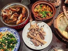 -古都历食南京菜·烤鸭·鸭血粉丝·汤包(南京博物院店)