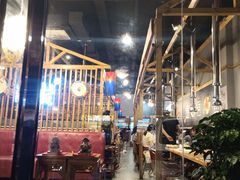 -唯成•韩国炭火烤肉 유성고기