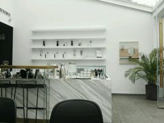 -UNI UNI(环亚凯瑟琳店)