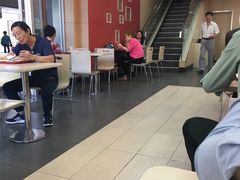 -来必堡(娄山关路店)