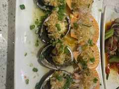 -四川小胡子海鲜(丁村万人海鲜广场店)