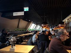 -De Bijenkorf百货公司