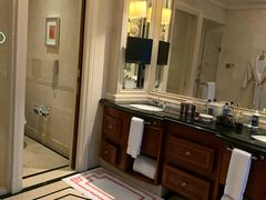 -广州富力丽思卡尔顿酒店