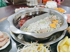 -储奇门鳝鱼火锅(总店)