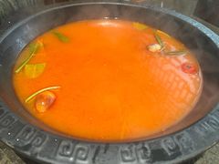 -景明轩•养生酸汤鱼火锅 云贵鲜菌 现舂野果酸汤(王寨小区店)