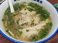 -东大桥小国抻面烧烤(长通路店)