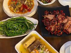 -隔壁老王·家常云南菜(花巷店)