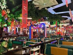 -路边边.炒菜烧烤.音乐餐厅(良乡长虹店)