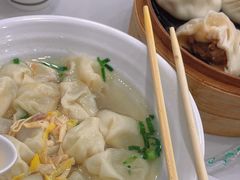 -老西白点心店