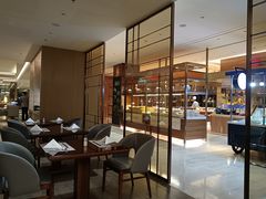 -万荟轩海鲜·粤式点心自助餐厅(蓝海风万怡酒店)