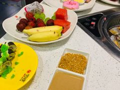-佰烧海鲜烤肉火锅自助(世茂国际广场店)
