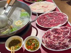 -潮汕·草根牛肉档(上海荟聚城市集市店)