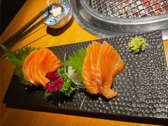 三文鱼刺身-本寻烧肉酒场(双井店)