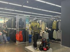 -迪卡侬(大英山店)
