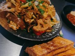 -微醺烤牛·炭火烧烤·精酿啤酒(东郊记忆店)