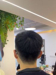 -V7 HAIR SALON