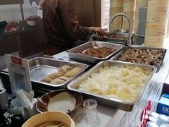 -王婆乔鲜鱼自助火锅(蜀汉路店)