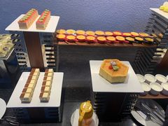 -华强广场酒店-椰香高空自助餐厅