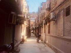 -宝山路(地铁站)